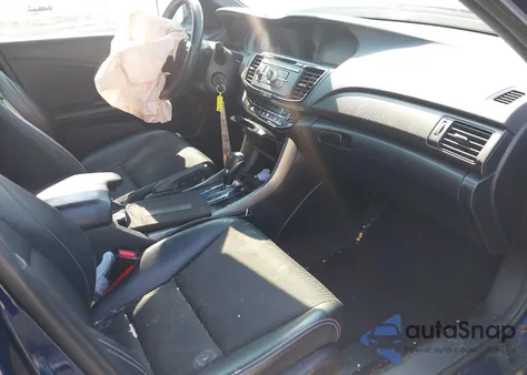 2017 Honda Accord Sport z USA, uszkodzony, nr VIN 1HGCR2F50HA151199